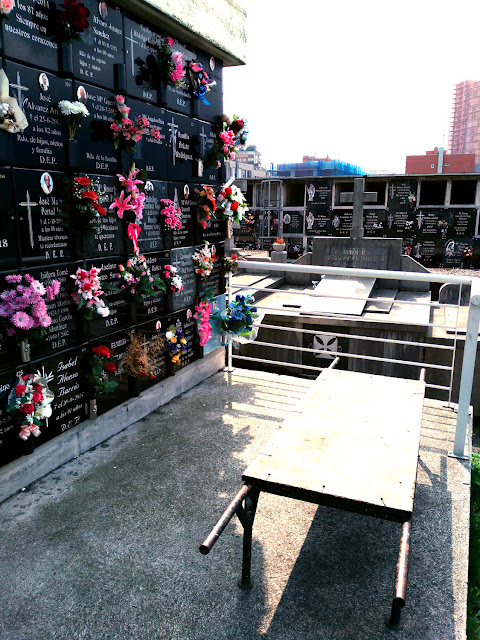 Nichos en el cementerio de Barakaldo