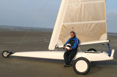 Pierre-Yves Gires pilote de char à voile Champ. d'Europe 2003 