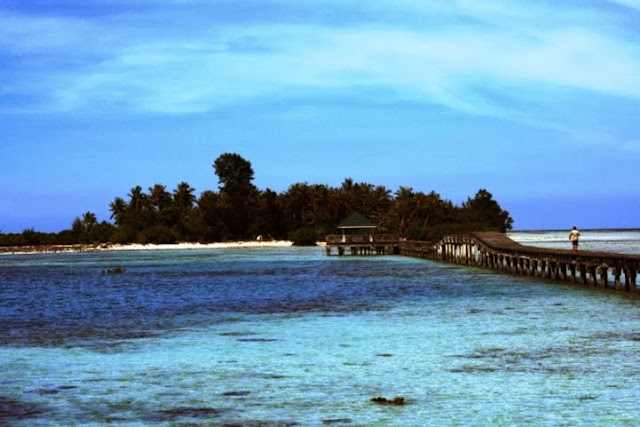 Panorama Eksotis Di Pulau Sebira