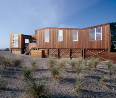 Beach House in Wood - house design, Beach house, california style, modern house design, interior design