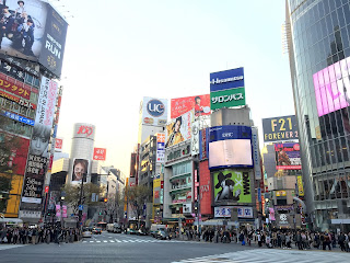 Hasil gambar untuk tokyo downtown in day