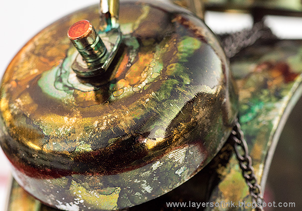 Layers of ink - Dark Tower Assemblage Clock Tutorial by Anna-Karin, with Tim Holtz idea-ology