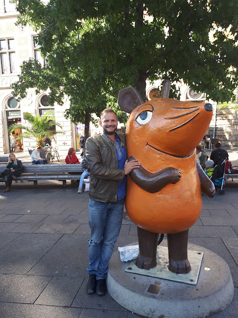 The Social Traveler with Die maus und der Elefant in Erfurt