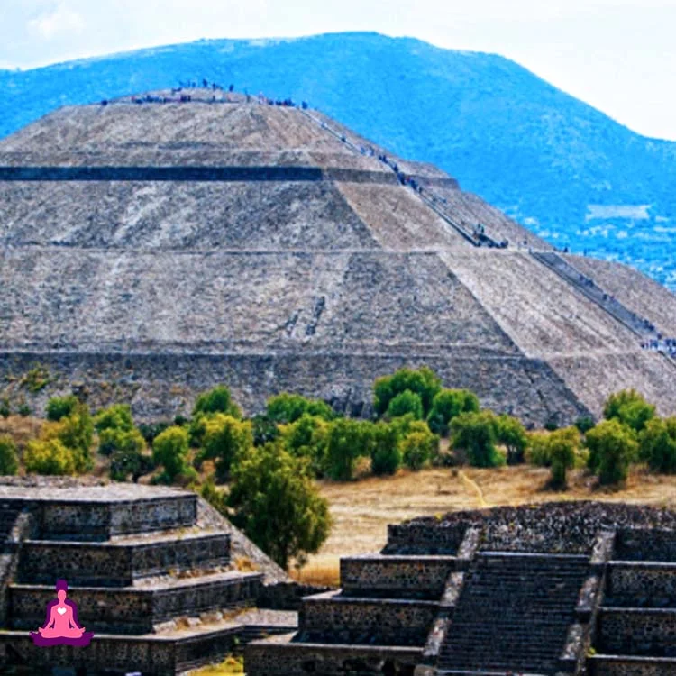 Pirámide del Sol, la de la Luna y Templo de Quetzalcóatl en Teotihuacán esconden un oscuro secreto.