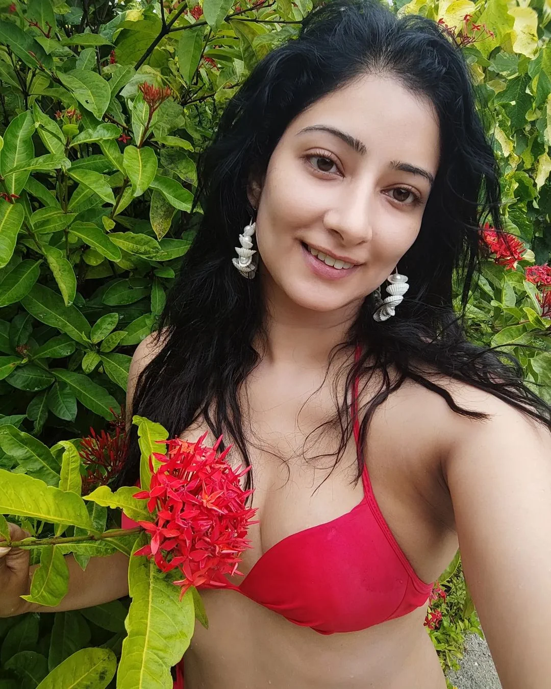 Niharica Raizada red bikini sexy body cleavage