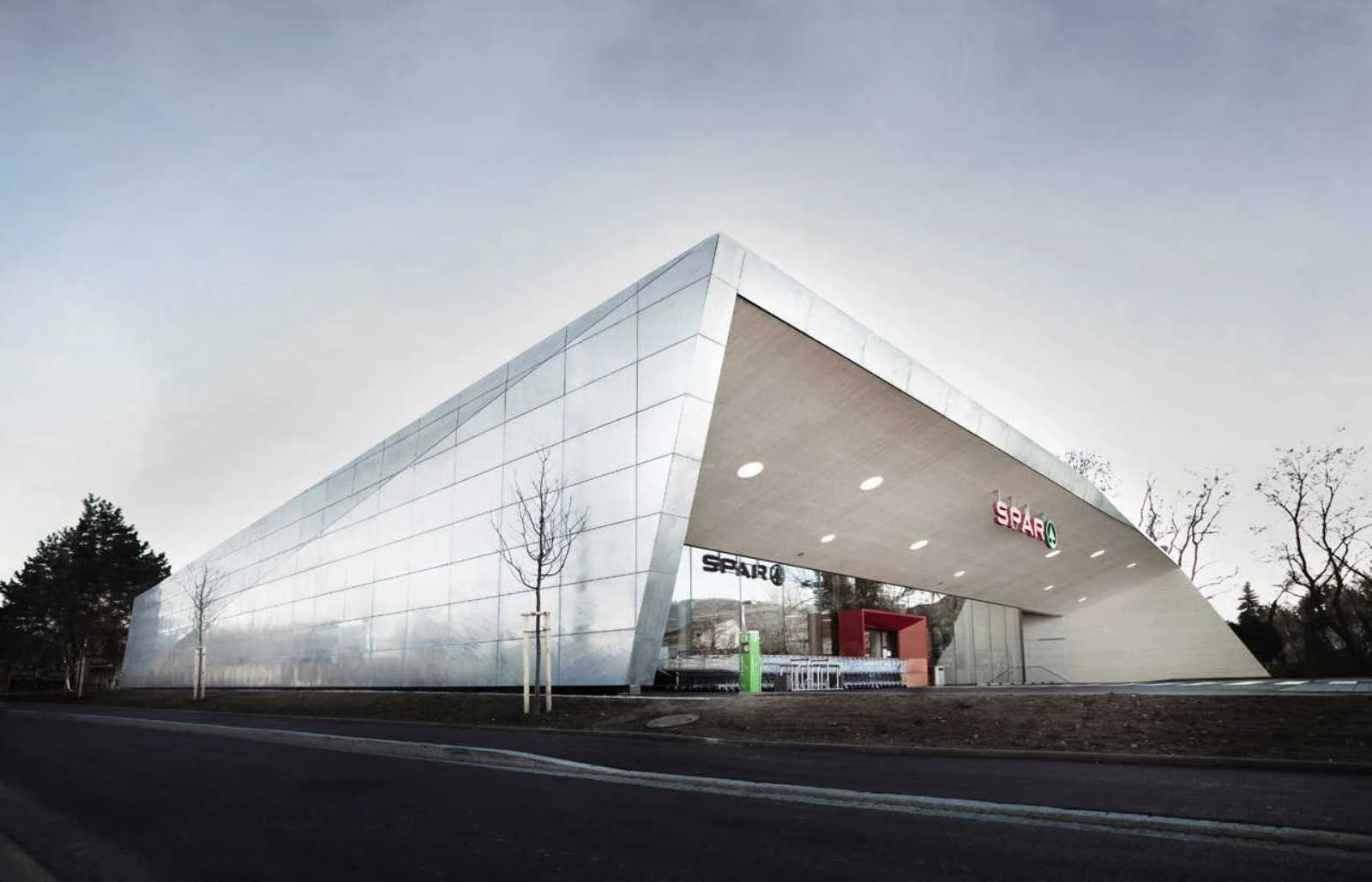 Retail: CLIMATE PROTECTION SUPERMARKET by LOVE ARCHITECTURE