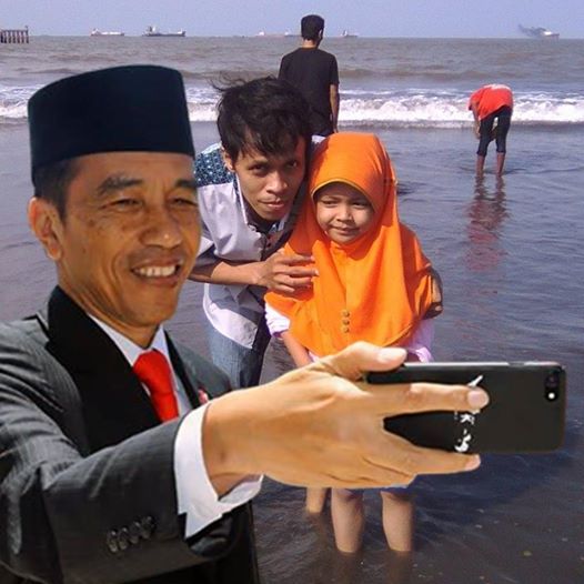 Tren Foto Dengan Pak Jokowi. Kamu Juga Bisa..