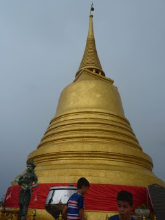 Bangkok, Wat Saket o la Montaña Dorada.