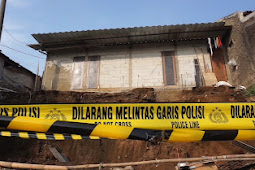 Tebing Setinggi 3 Meter Ambruk, Dua Orang Tertimbun Seorang Diantaranya Meninggal Dunia