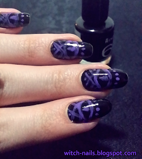 handpainted tribal eye witch nails manicure