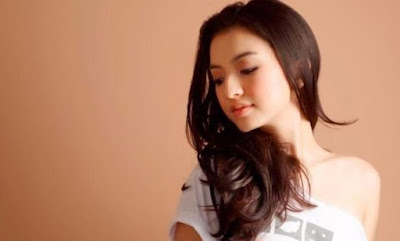 Rahasia Perawatan Kecantikan Kulit dan Rambut Raline Shah 