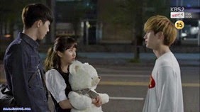 School 2015 E08 1025