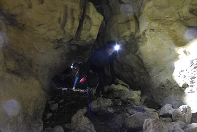 Interior de la cueva de Aldarana