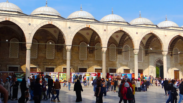 Blue Mosque, Sultanahmet, Istanbul, Turkey