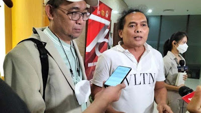 Sempat Dipuji Mahfud MD, Dua Pengacara Bharada E Mendadak Dicopot, Diduga Ini Penyebabnya