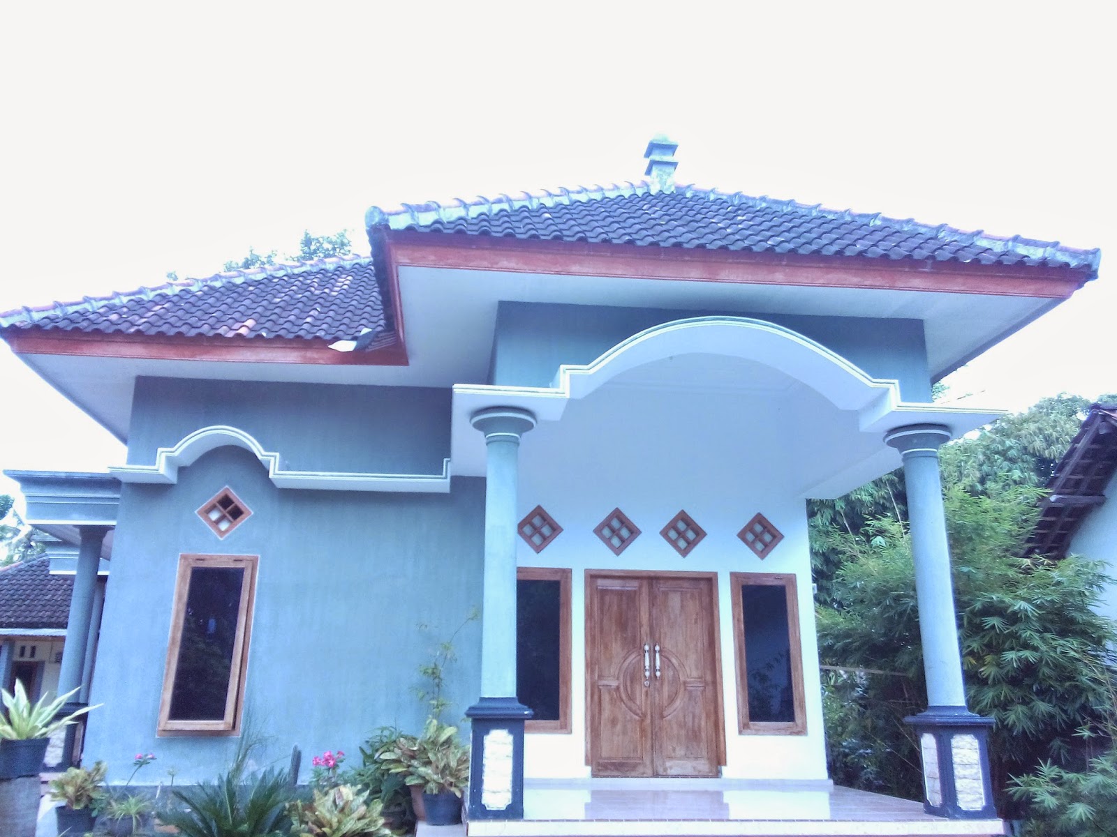 Model Teras Rumah Gudang