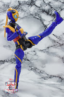 S.H. Figuarts Kamen Rider Jeanne 14