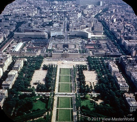 View-Master Paris, France (B177), Scene 3: Champ de Mars