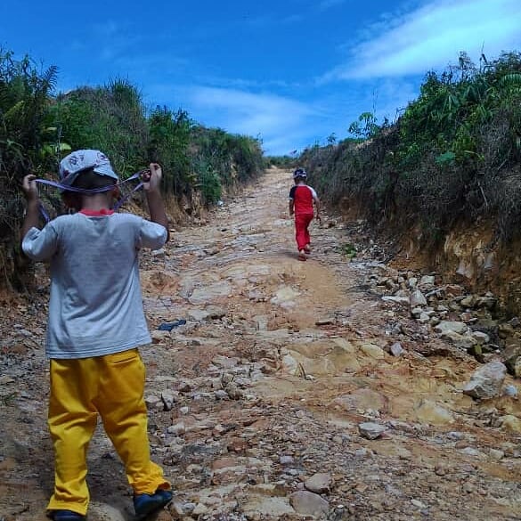 Menjejaki Bukit Tinubau