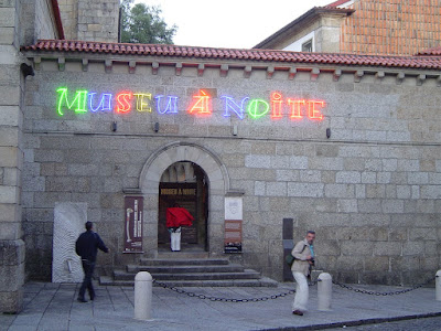 Museu à noite no centro histórico