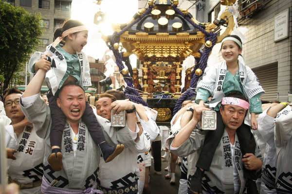 Asakusa Sanja Matsuri, AirAsia Free Seats!,Asakusa Sanja Matsuri, air asia, japan great festival, Sanja Matsuri, Shinto festivals in tokyo,