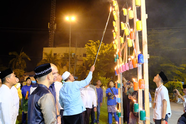 Buka Festival Lampu Hias Eid Mubarak, Bupati Karimun Puji Antusias Peserta dan Masyarakat