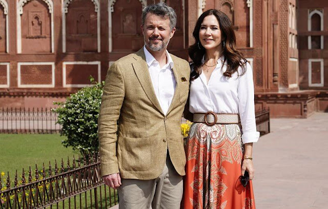 Crown Princess Mary wore a printed silk crepe maxi skirt by Etro. Mary and Frederik visited Taj Mahal and Agra Fort