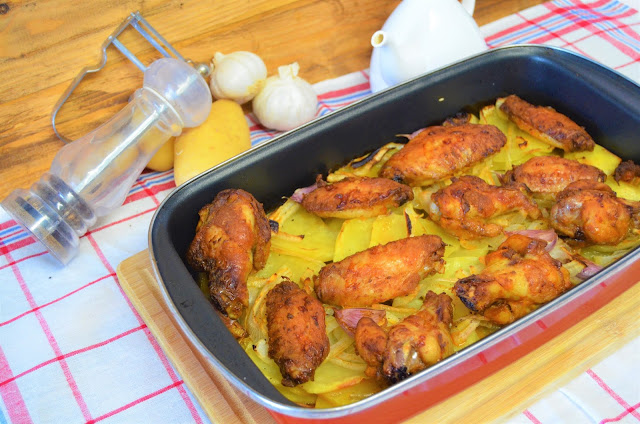 Las delicias de Mayte, alitas de pollo adobadas, alitas de pollo, alitas de pollo al horno con patatas, alitas de pollo crujientes, alitas de pollo adobadas al horno, alitas de pollo con patatas al horno, alitas de pollo al horno,