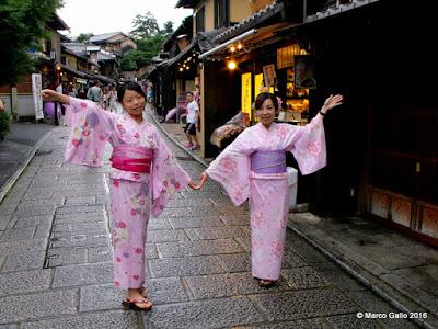 KIMONOS DE JAPÓN