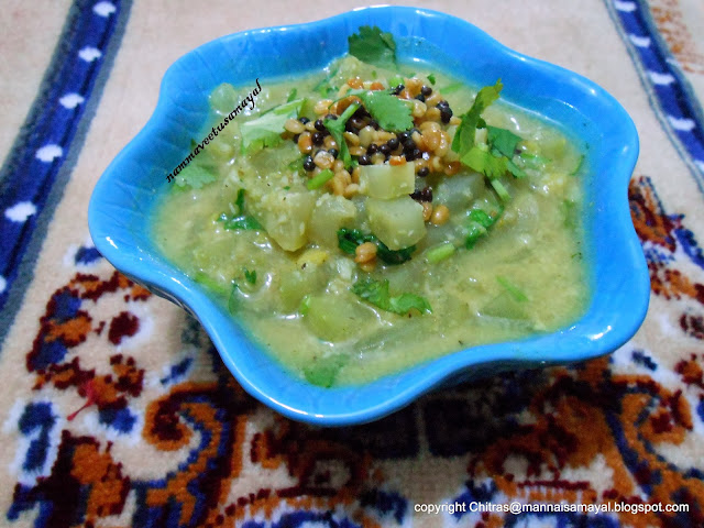 Suraikkai Koottu [ Bottle gourd lentil ]