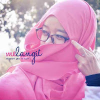 Entrepreneur Muslimah Berhijab Syari 