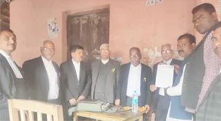 जौनपुर: अधिवक्ताओं ने उद्योग व्यापार मंडल के बंद का किया समर्थन | #NayaSaveraNetwork