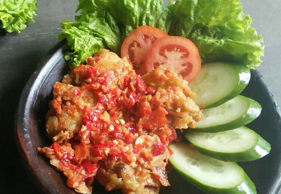 Sederhana Tapi Enak Begini Cara Membuat Ayam  Geprek 