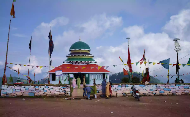 Pir Chinasi Muzaffarabad Azad Kashmir | Shrine | Paragliding