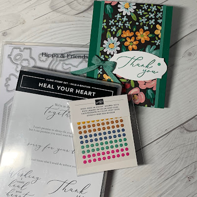Items used to create a floral greeting card