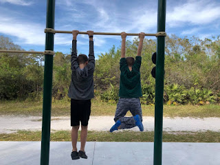 Josh Vignona kids doing pullups