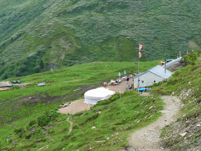 ツール・ド・モンブラン　スイス側で最初の山小屋はラ・プウル小屋