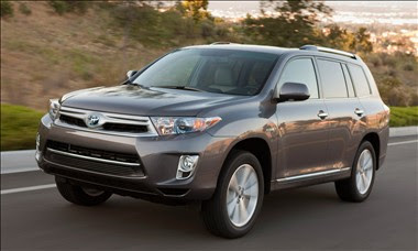 Toyota Highlander Pictures