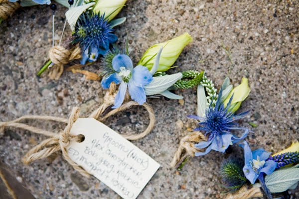 And so here it is a blue and yellow wedding casual yet so chic 