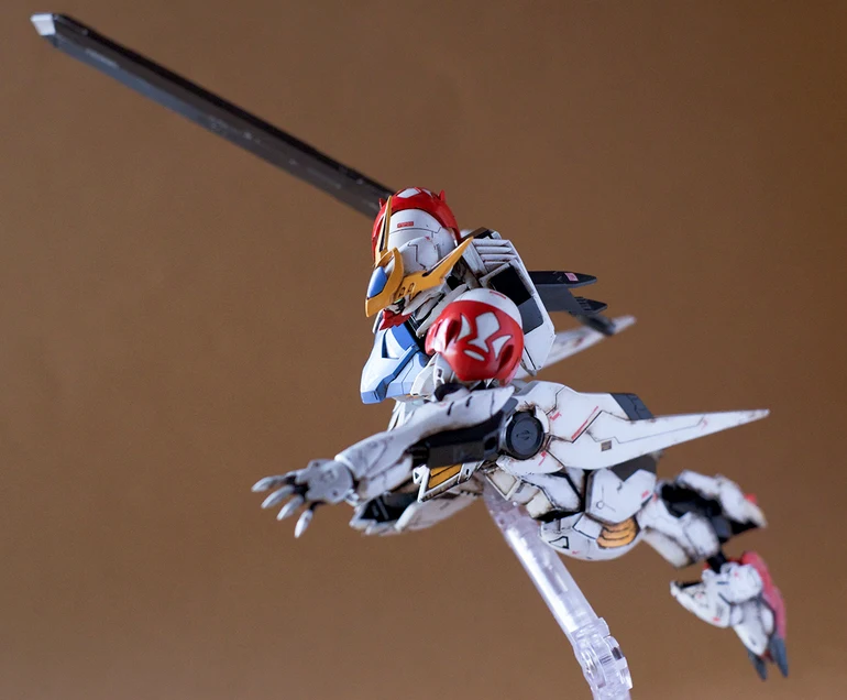 Custom Build: HG 1/144 Gundam Barbatos Lupus