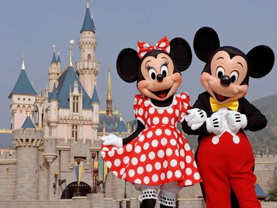 disney mickey mouse and minnie mouse