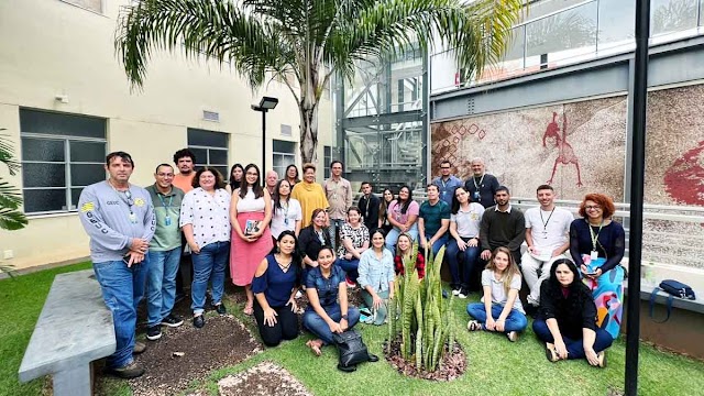 Secretaria de Meio Ambiente entrega ao Iphan objetos de pedra lascada encontrados em parque de Jaraguá