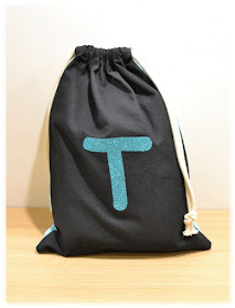 sac pochon enfant avec un T comme Théo