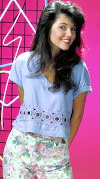 Kelly Kapowski the Ultimate Style Icon