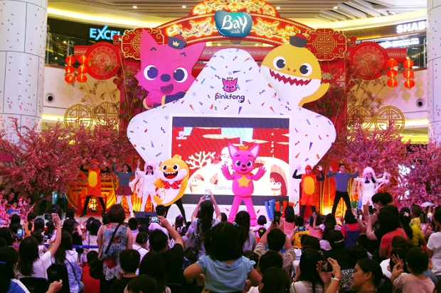 Pinkfong dan Baby Shark Rayakan Imlek di Baywalk Mall