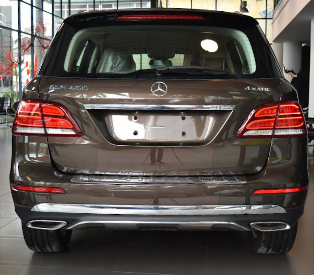 Mercedes GLE 400 4MATIC sử dụng đèn hậu công nghệ LED