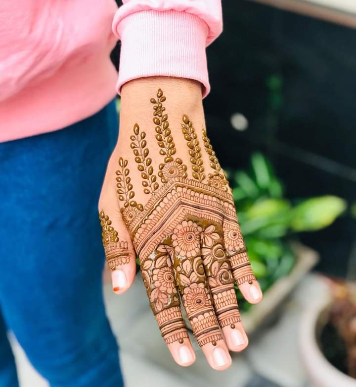 Beautiful henna Mehedi design 2023