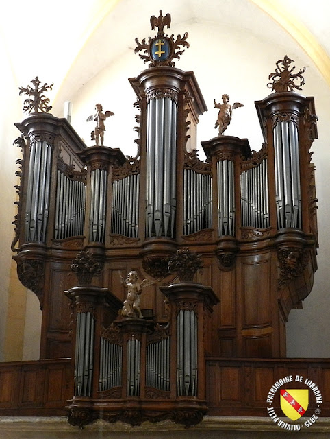 VEZELISE (54) - Orgue Küttinger (1775)