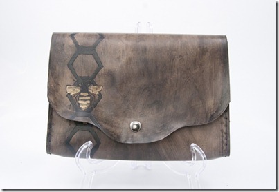 hive clutch small