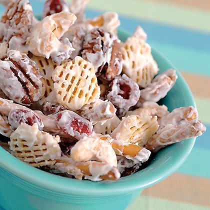 Snowy Trail Mix Recipe